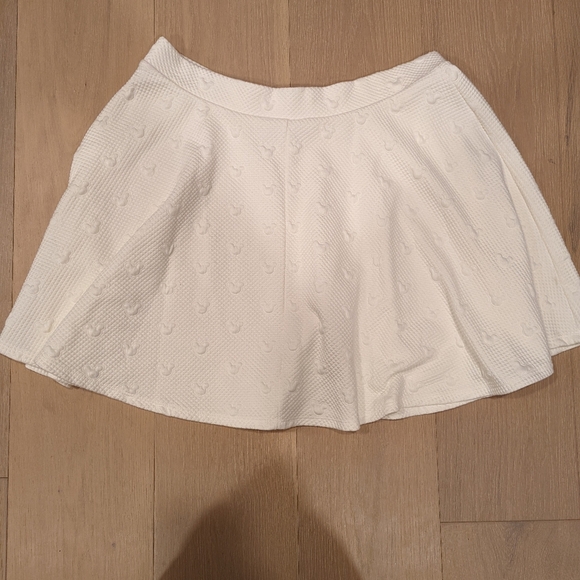 Disney themed White Textured Skirt - Picture 2 of 6